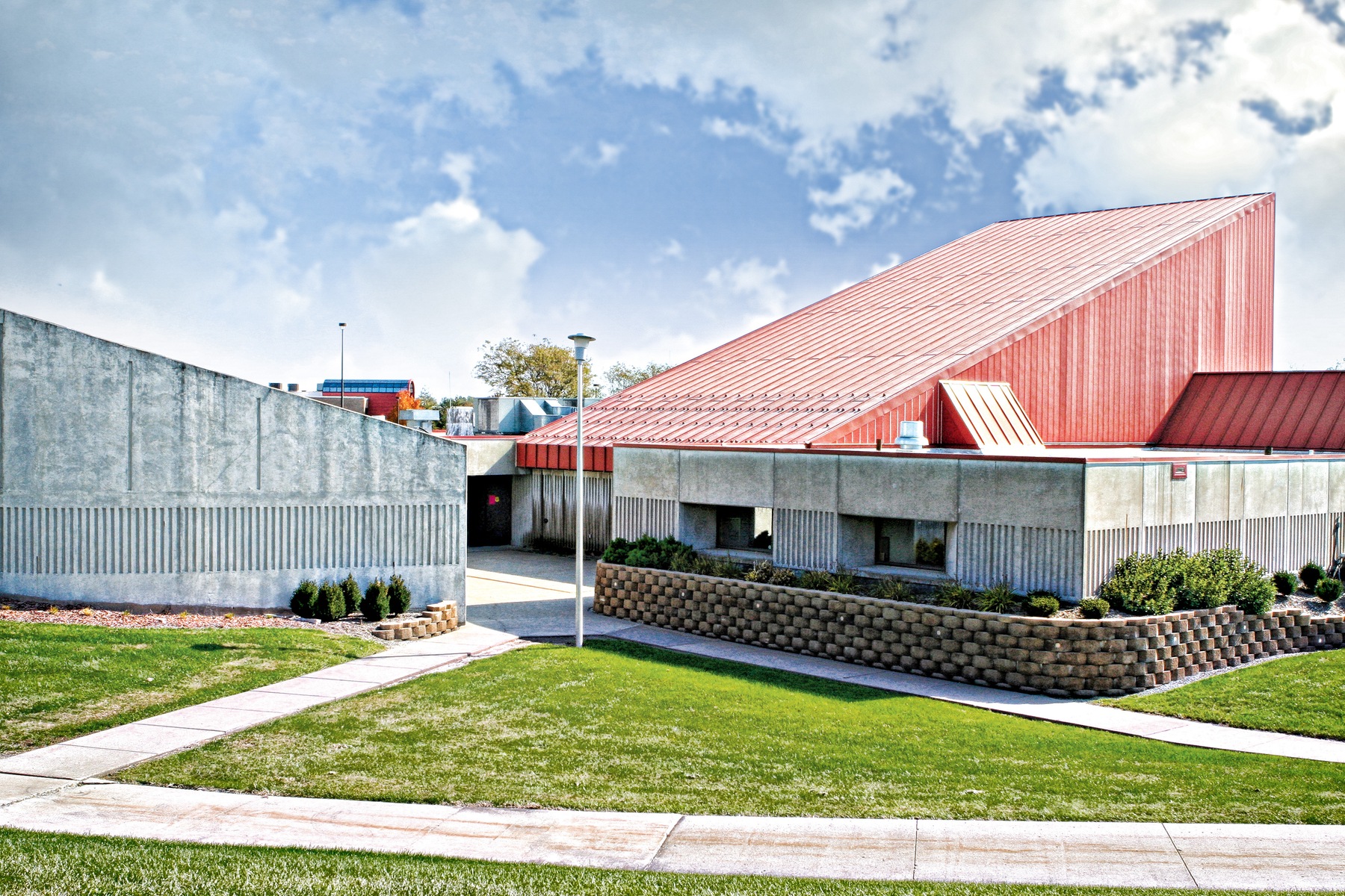 Hellyer Student Life Center