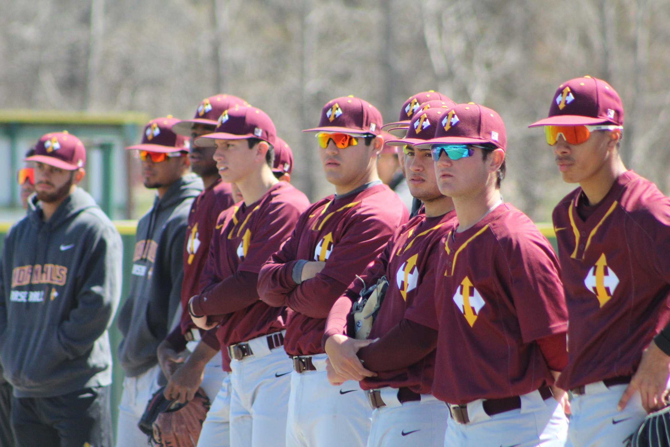 WARRIORS SPLIT CONFERENCE DH WITH PANTHERS
