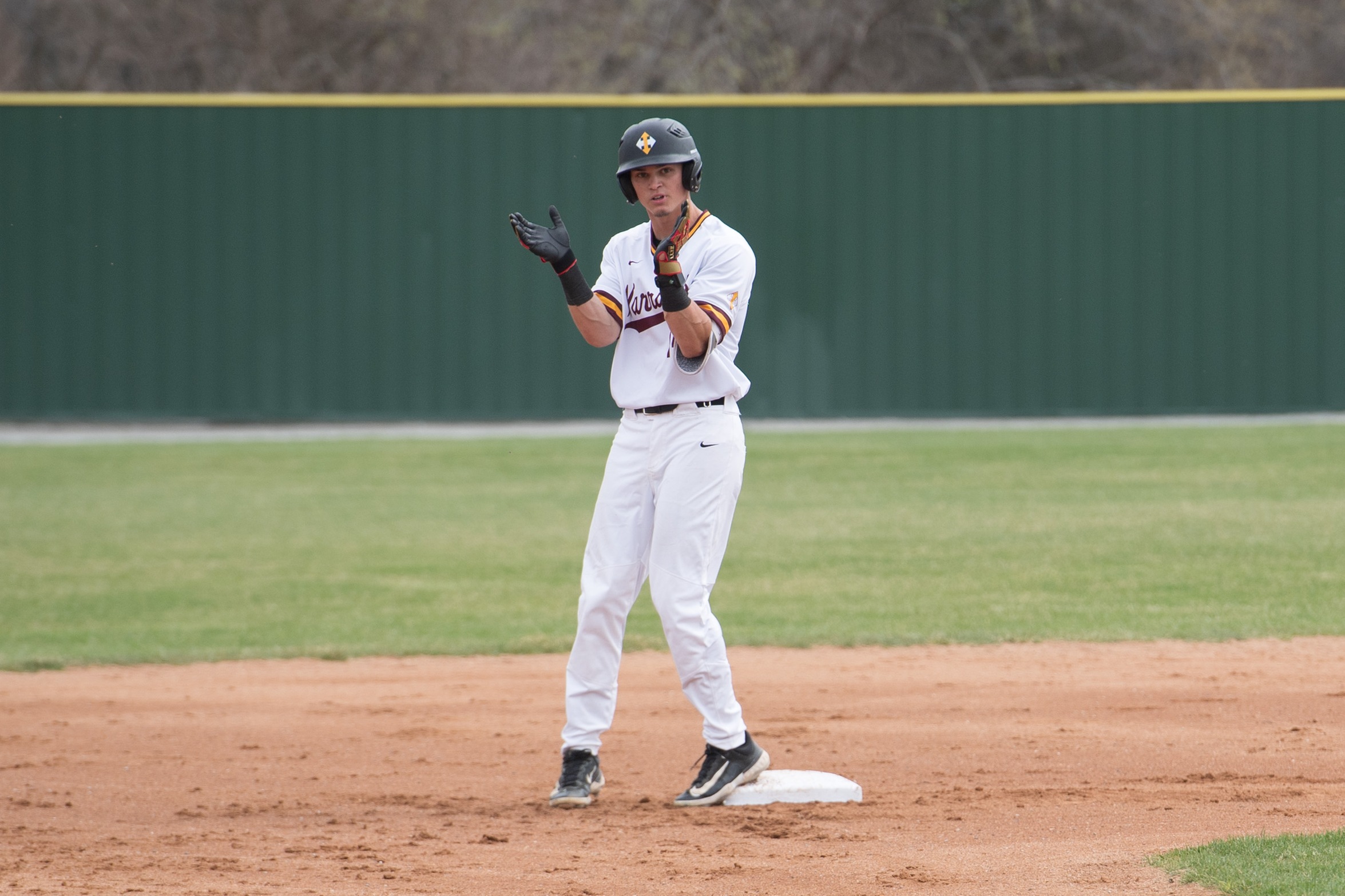 WARRIORS TAKE SERIES FINALE WITH IOWA CENTRAL
