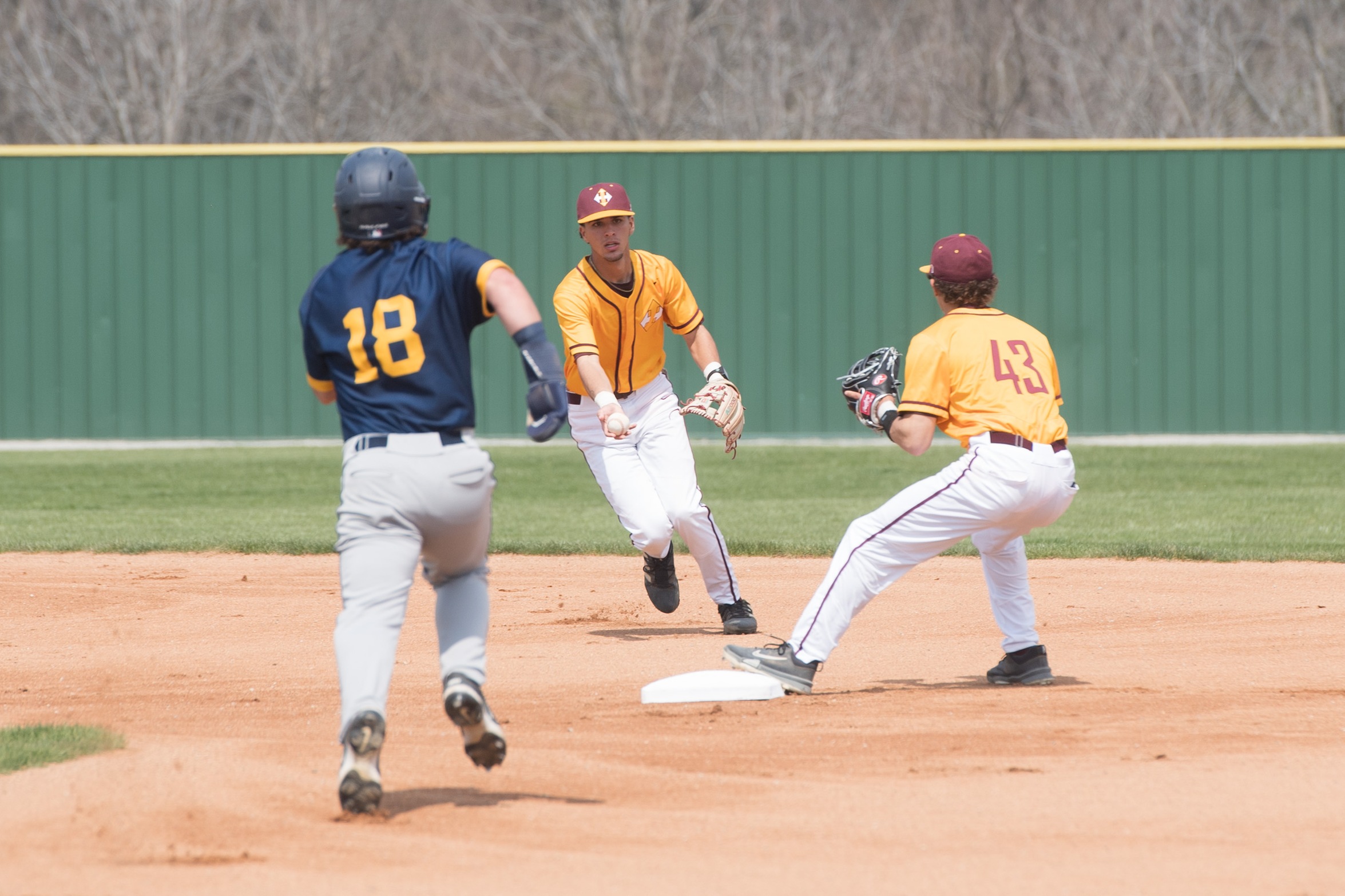 WARRIORS CAP TRIP WITH DOUBLEHEADER SWEEP
