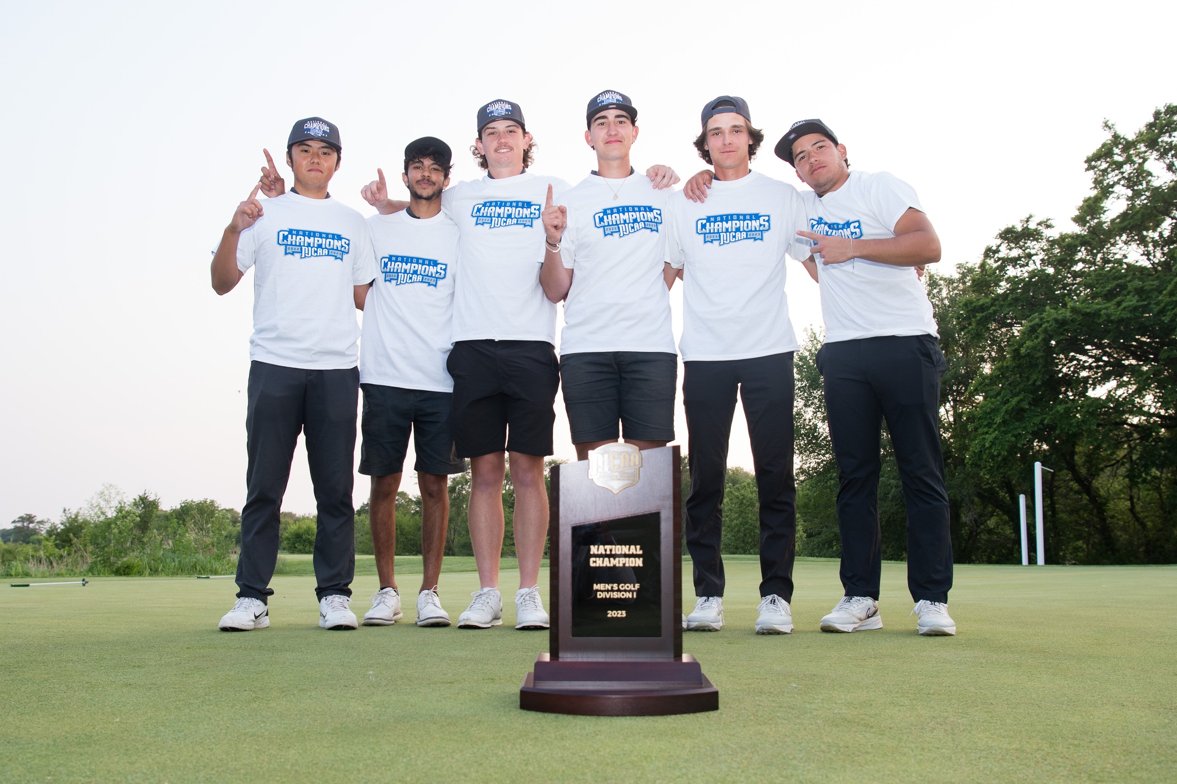 WARRIORS WIN 7TH NATIONAL CHAMPIONSHIP