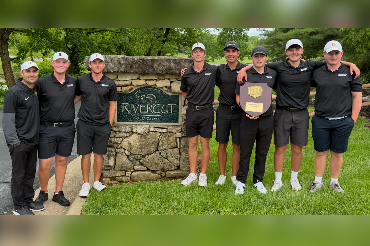 CHAMPS! WARRIORS CAPTURE 14TH DISTRICT TITLE