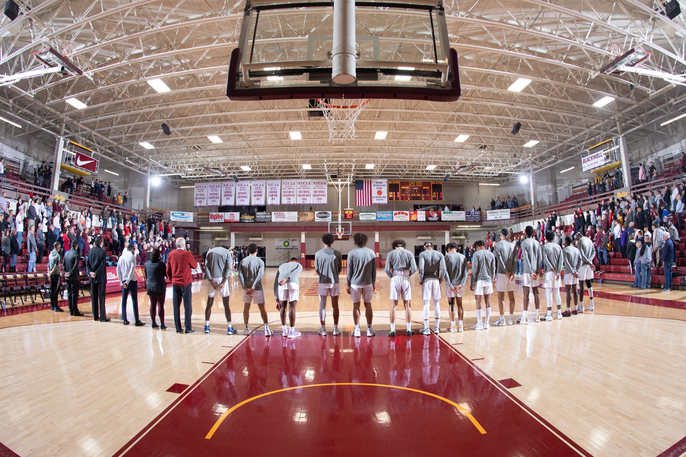 WARRIORS STIFLE HIGHLAND ON THE ROAD