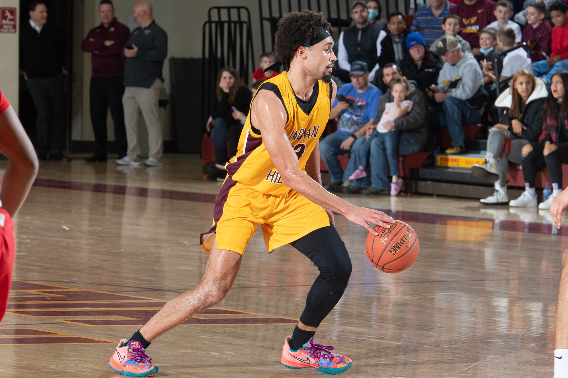 HADLEY'S HEROICS LEADS NO. 15 IHCC