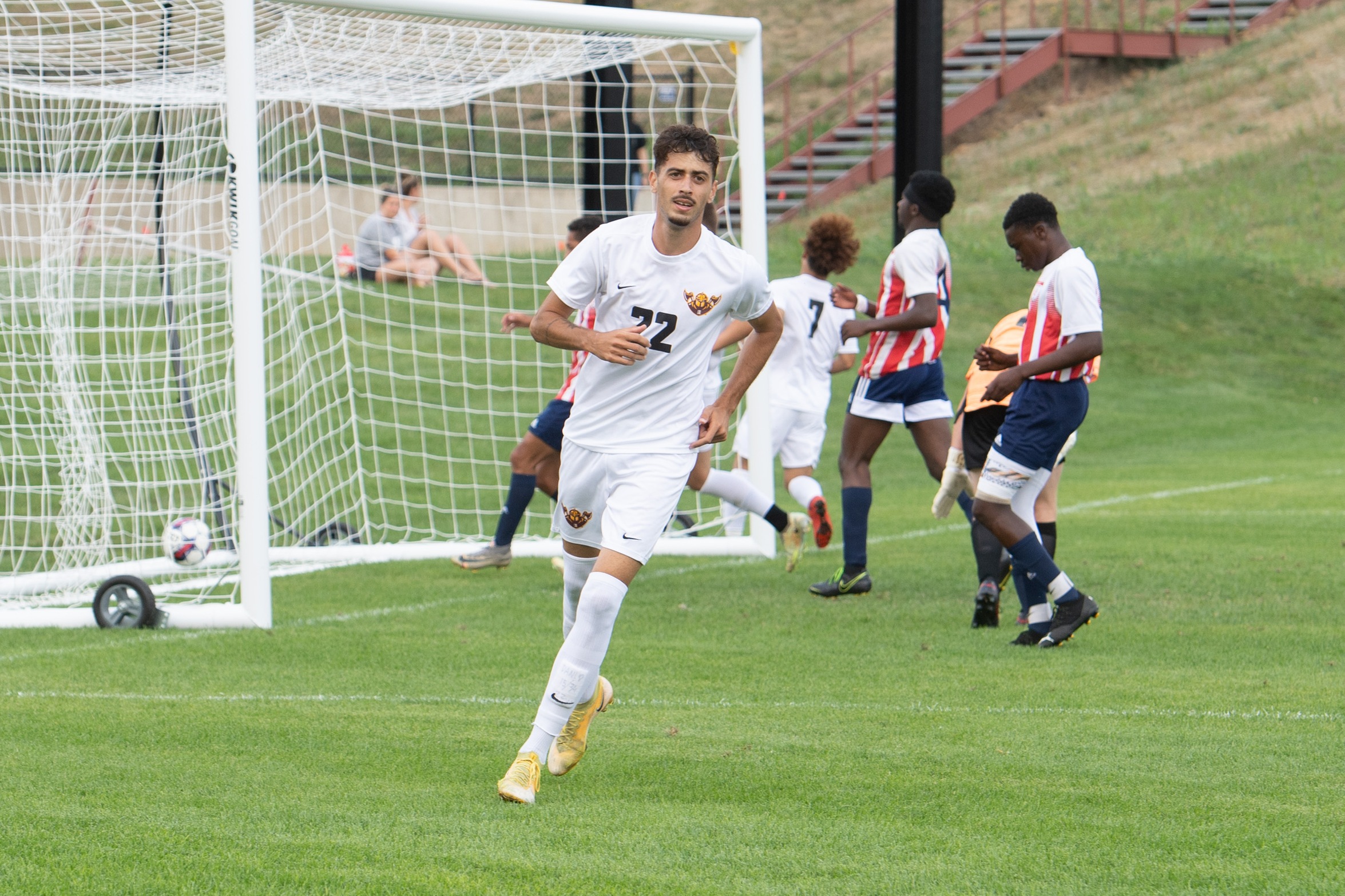 WARRIORS SET PROGRAM RECORD IN WIN VS. SCOTT
