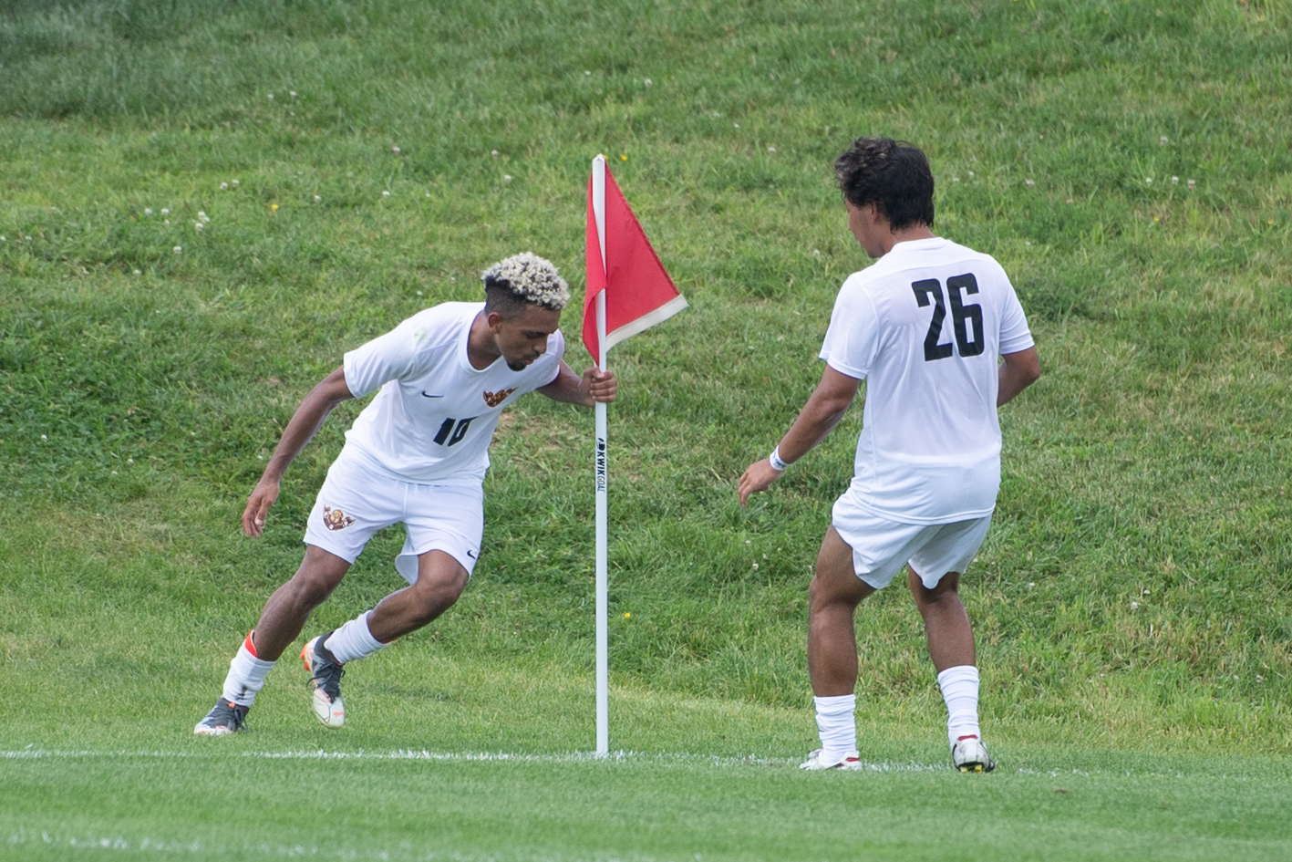 BENBELLA'S GOAL CARRIES NO. 17 WARRIORS