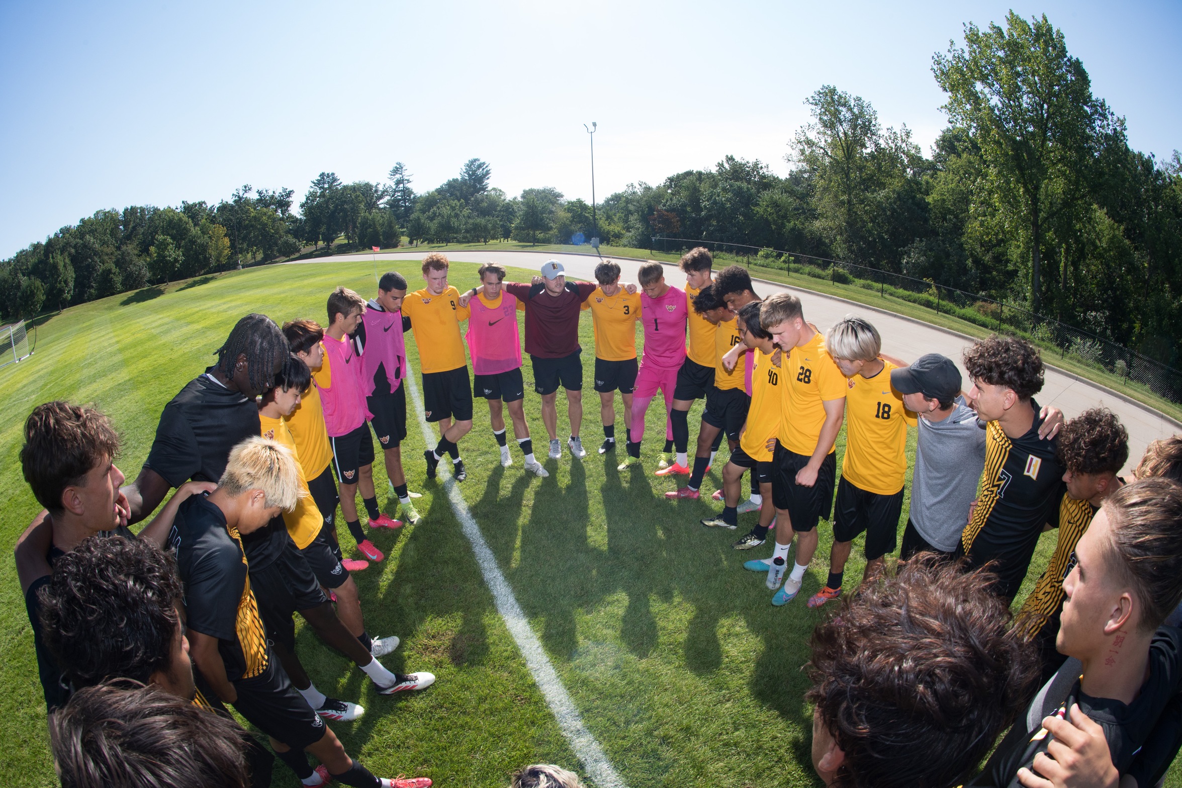 PREVIEW: NO. 2 WARRIORS VS. (RV) COUGARS