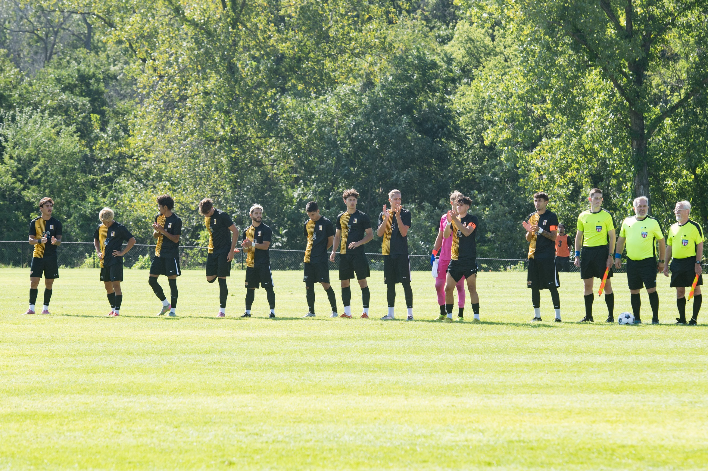 PREVIEW: MEN, WOMEN TO HOST IOWA LAKES