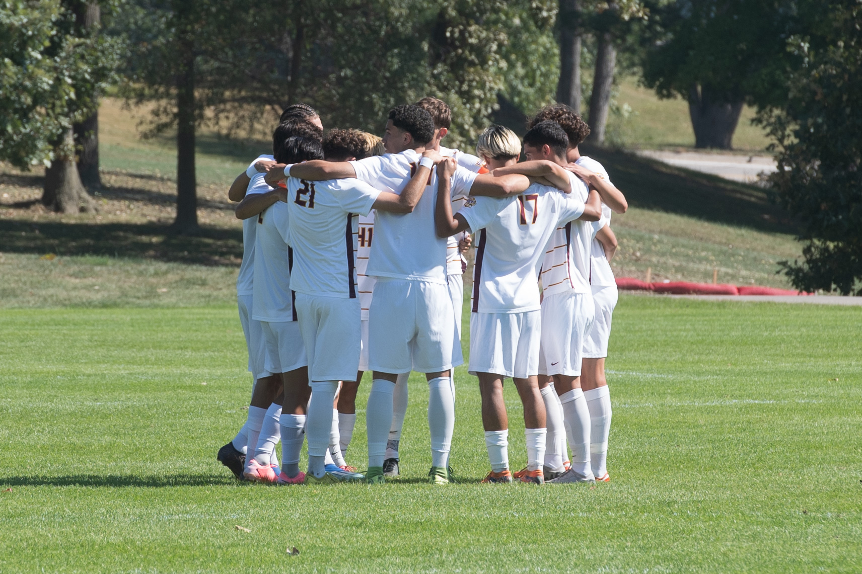ALMEIDA'S STRIKE EARNS 1-1 DRAW AT NO. 1 IOWA WESTERN