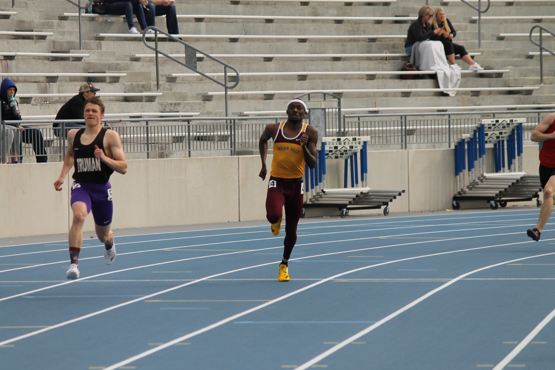 Deterio Newman breaks 200m and 400m school record.