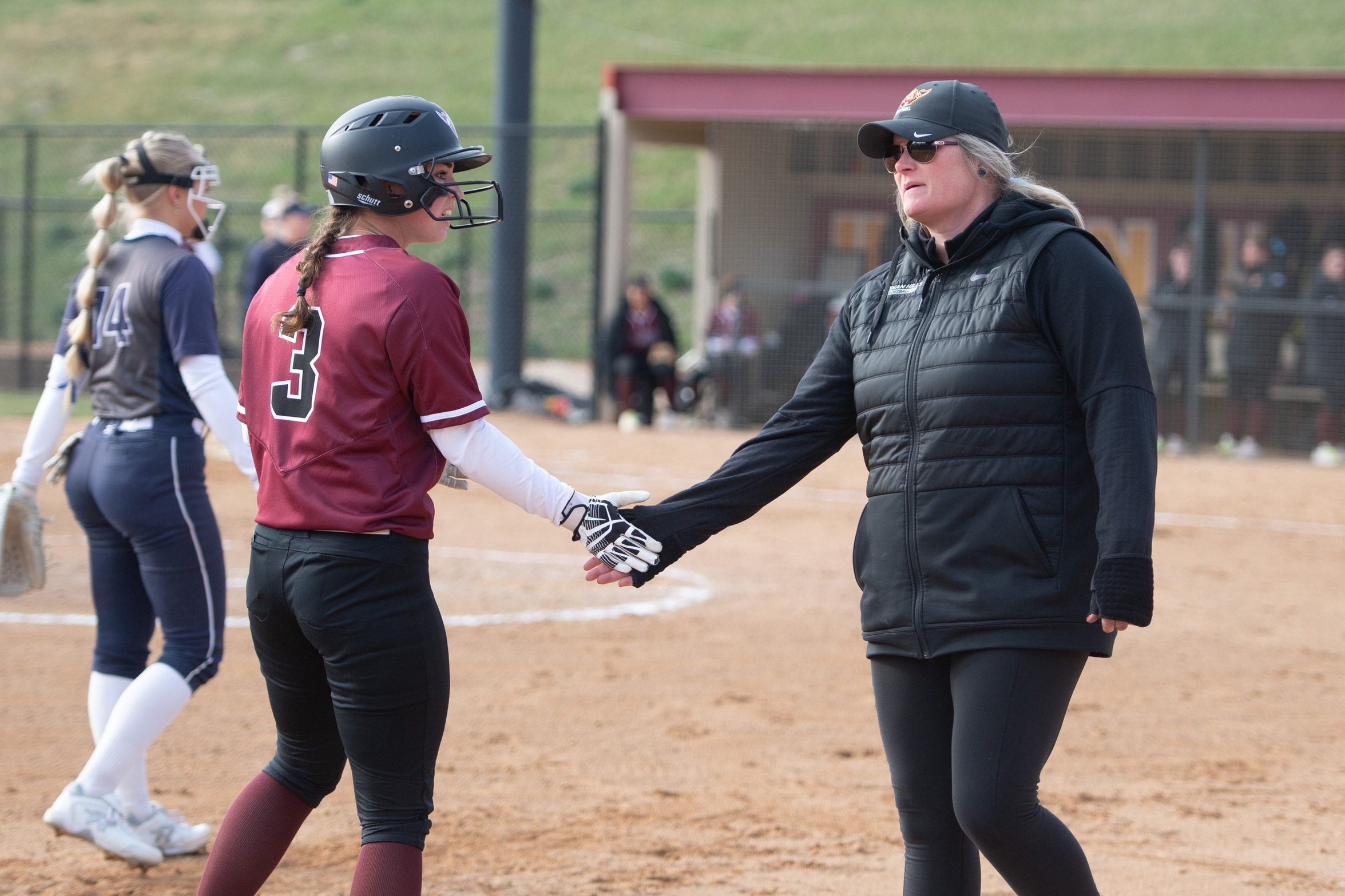 WARRIORS ROUT MARSHALLTOWN IN ICCAC SWEEP