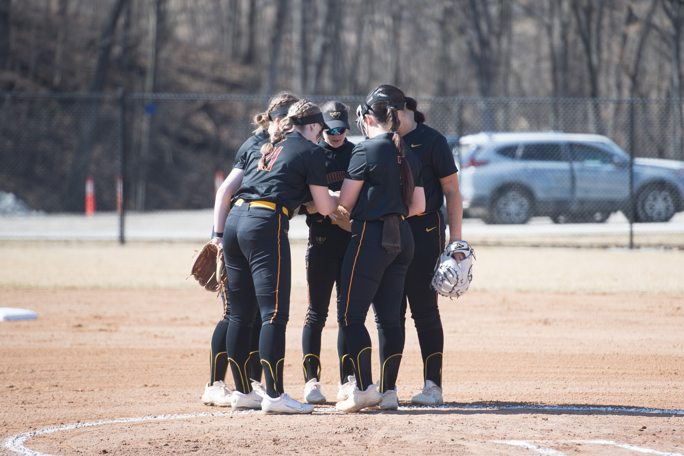 SOFTBALL ROLLS TO ICCAC SWEEP