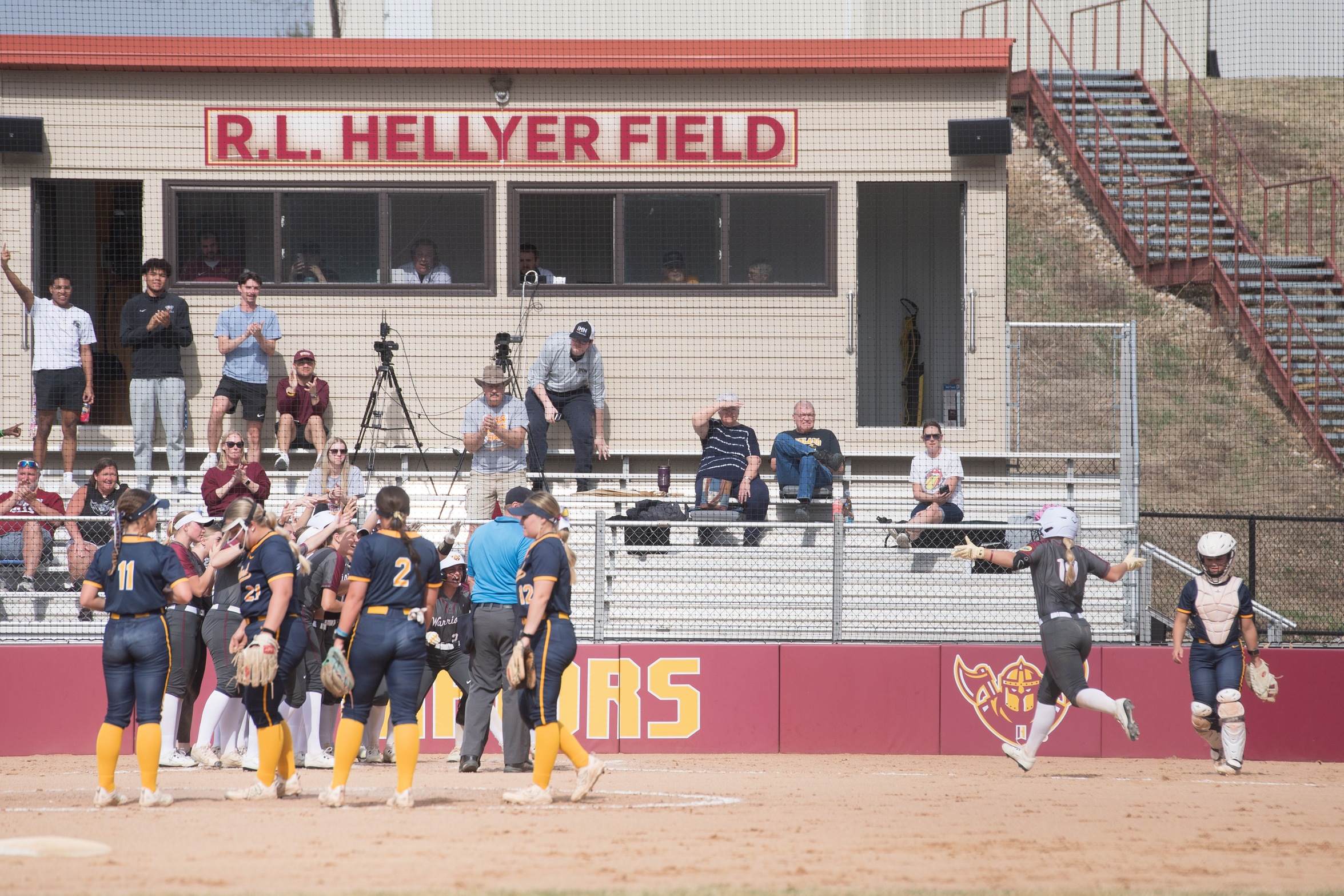BENBERG POWERS WARRIORS TO SWEEP VS. HIGHLAND