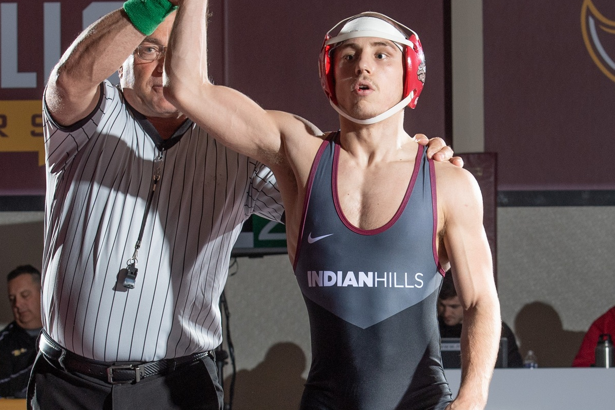 FIVE INDIVIDUALS IN NATIONAL RANKINGS
