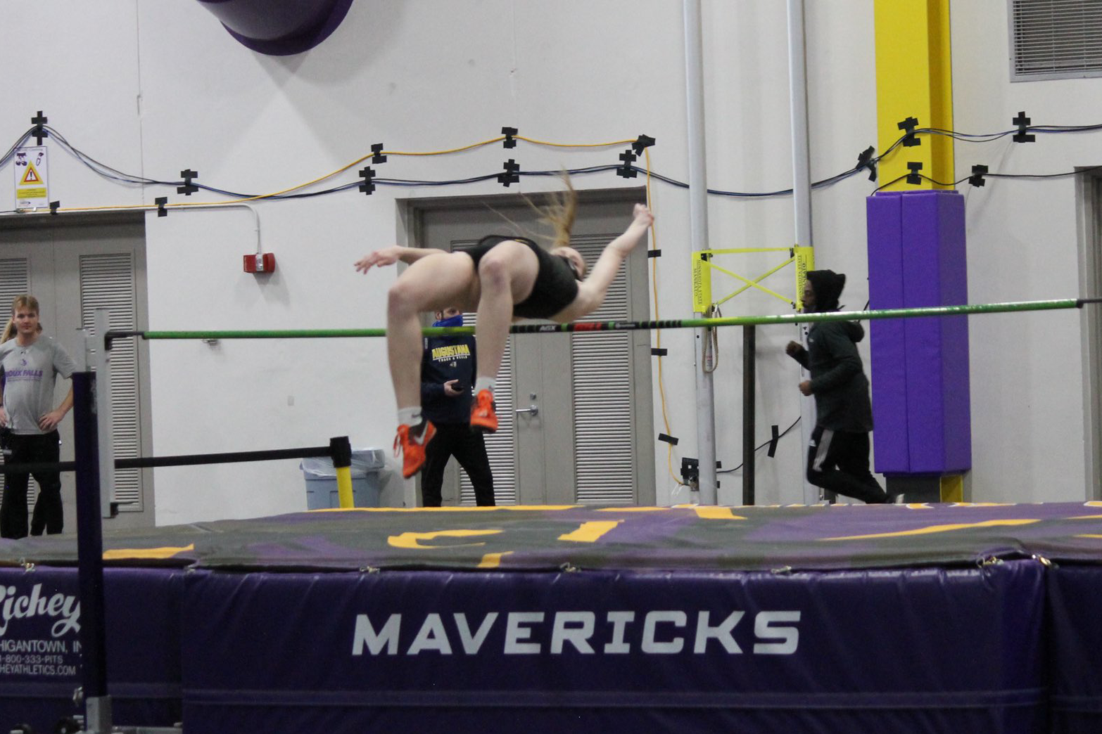 WARRIORS COMPETE AT MARK SCHUCK OPEN