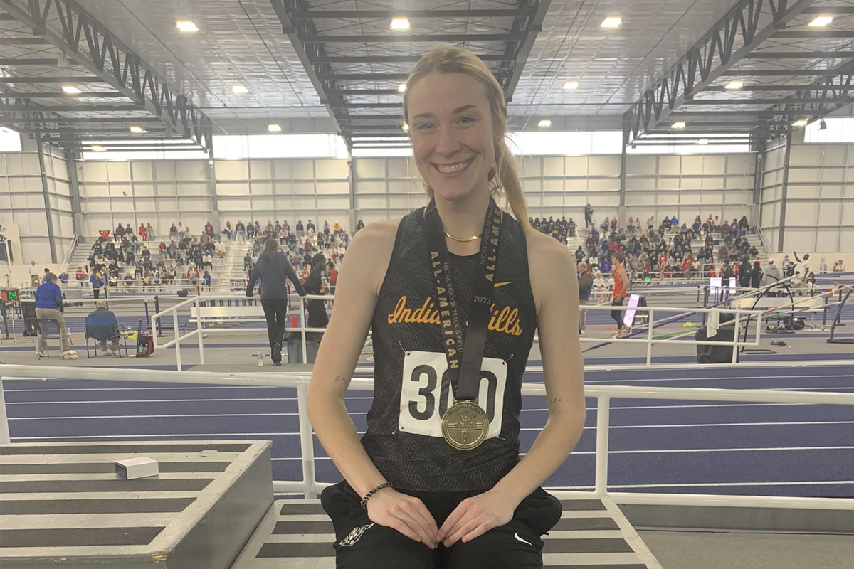 HADLEY, HART EARN ALL-AMERICAN HONORS
