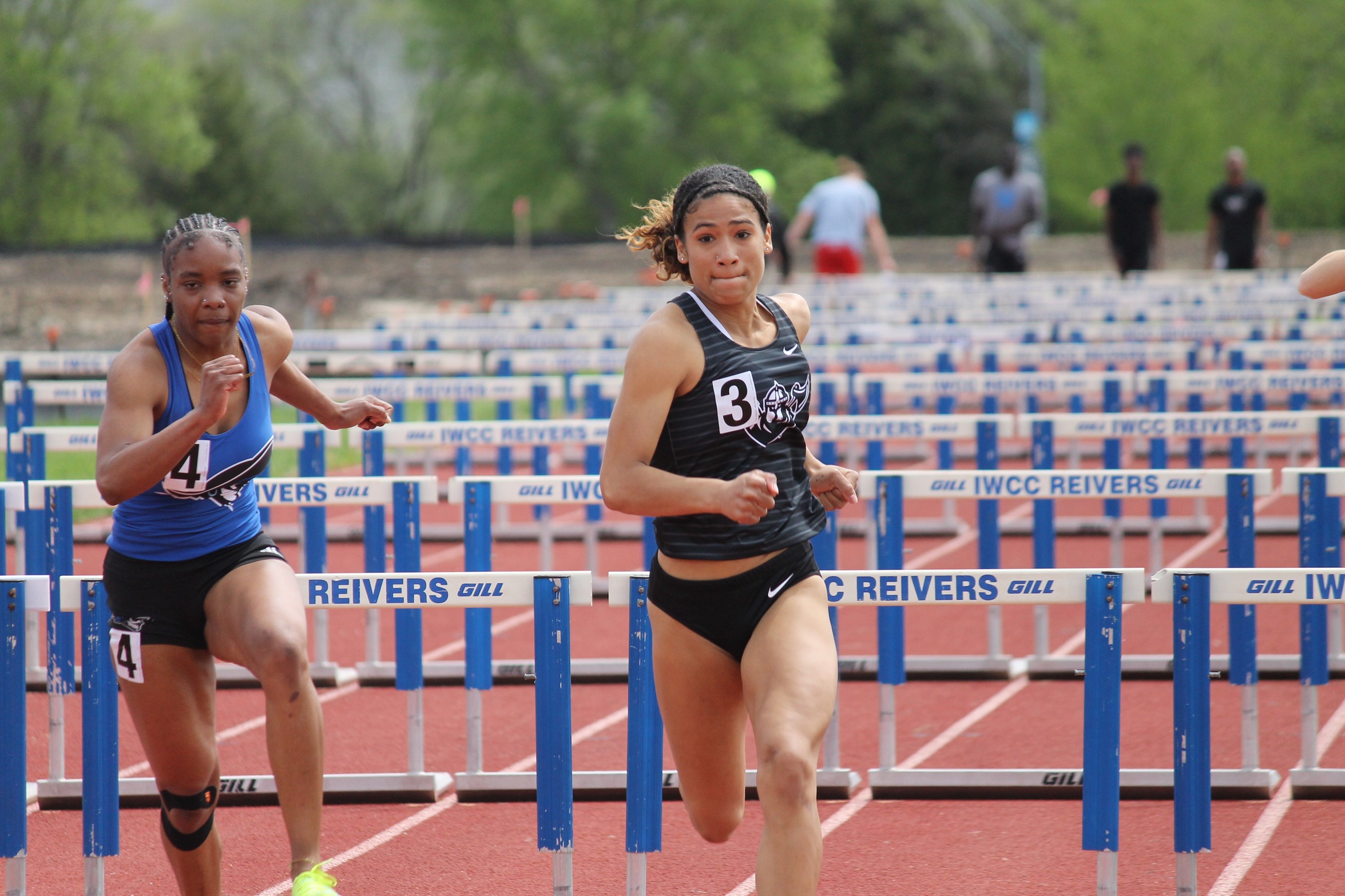WARRIORS OPEN OUTDOOR SEASON AT EMPORIA RELAYS