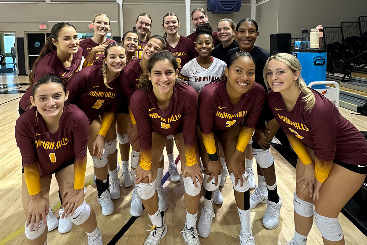 WARRIORS FINISH 3-1 AT SHEILA WORLEY INVITE