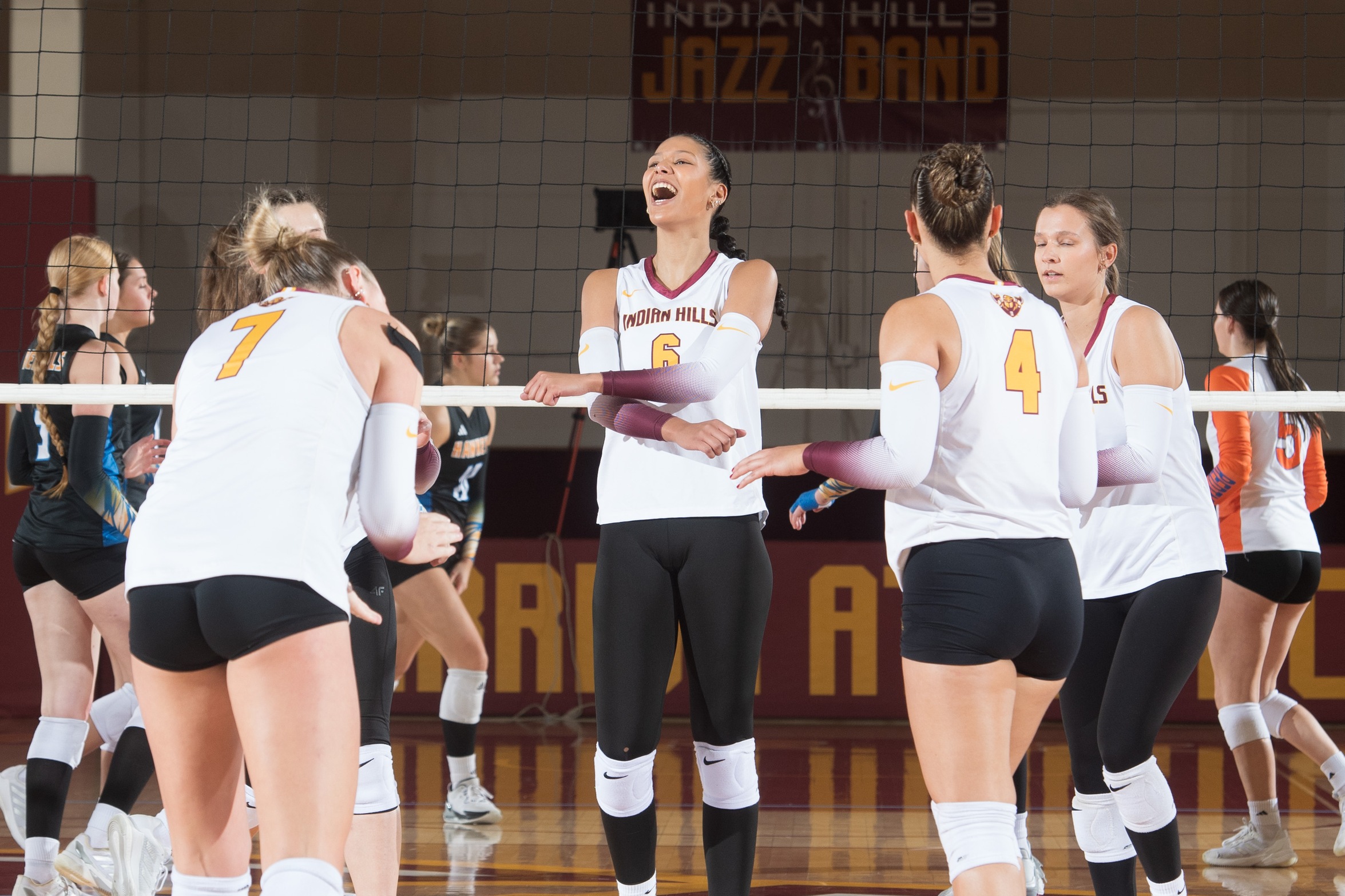 NO. 17 WARRIORS ADVANCE TO DISTRICT TITLE MATCH