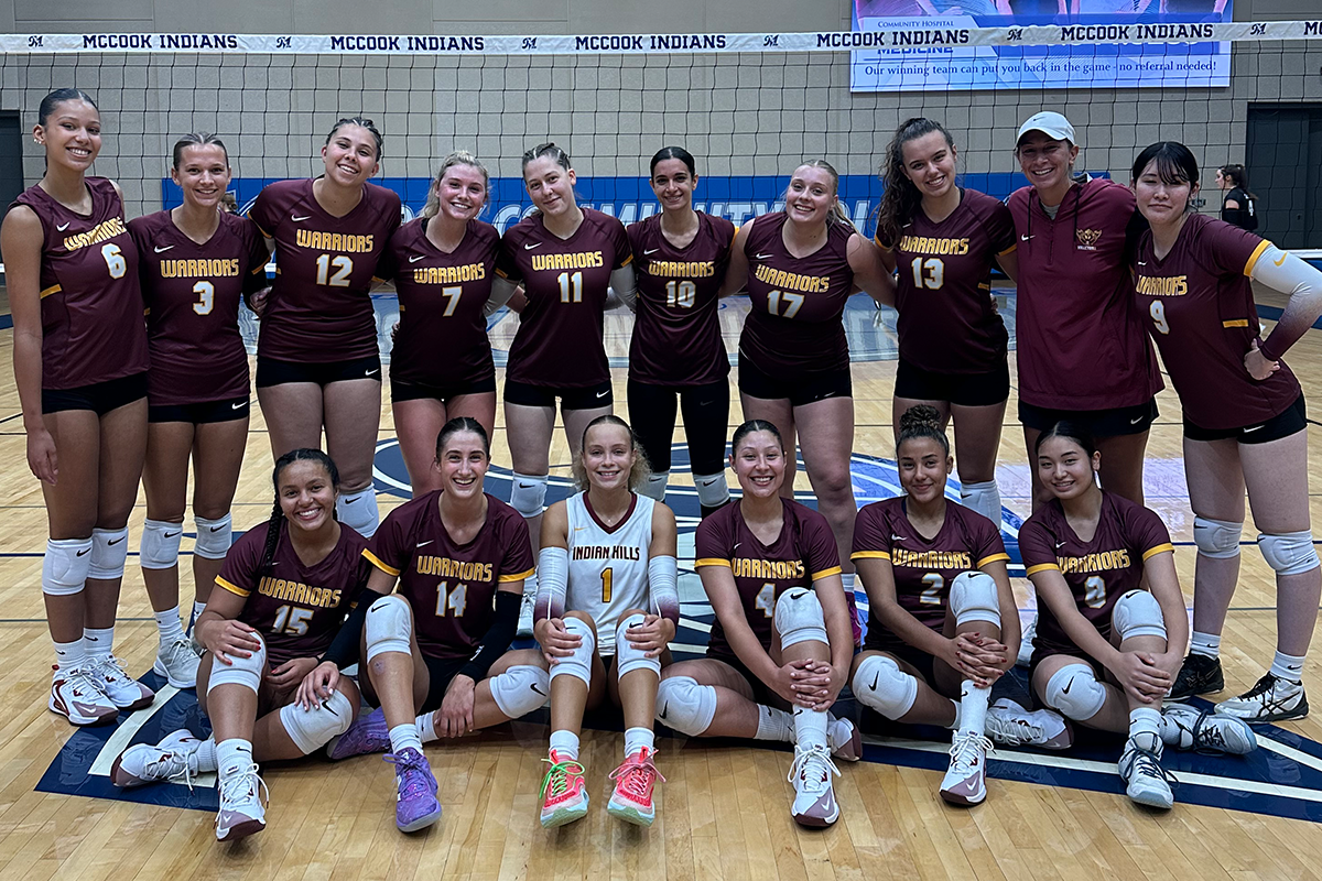 NO. 7 WARRIORS SECURE THIRD STRAIGHT SWEEP